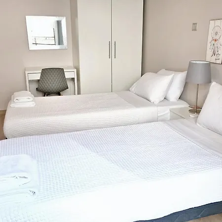 Center With A Modern Breeze Apartment Thessaloniki