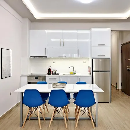 Center With A Modern Breeze Апартаменты Салоники