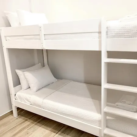 Апартаменты Center With A Modern Breeze *