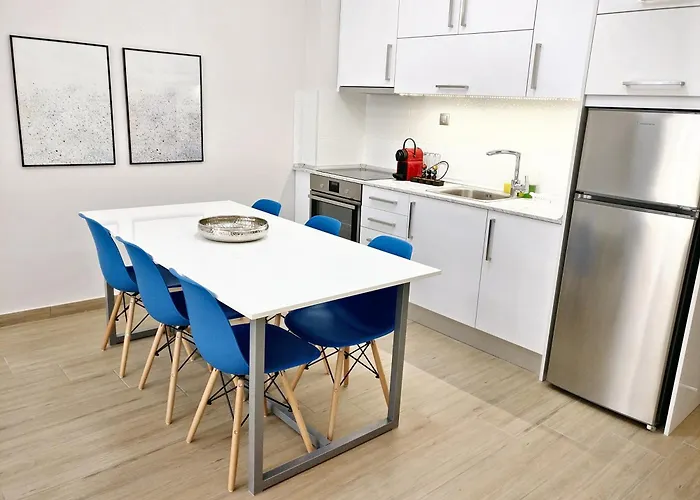 Apartament Center With A Modern Breeze *