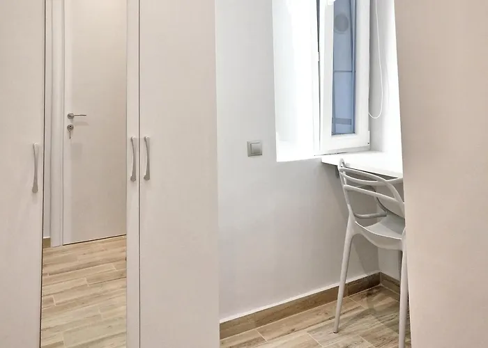 Center With A Modern Breeze Apartament *